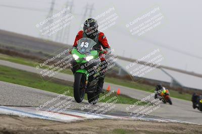 media/Nov-29-2025-TrackDaz (Sat) [[10ae2d9bce]]/B Group/Session 4 (Wheelie Bump)/